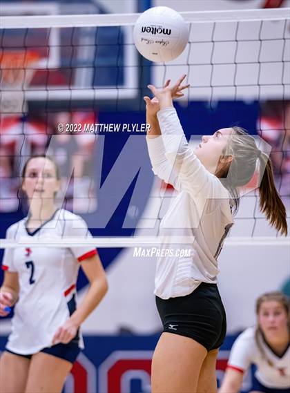 Thumbnail 1 in Triton @ Terry Sanford photogallery.