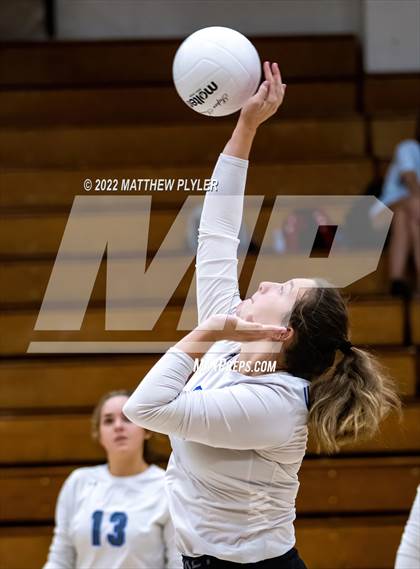 Thumbnail 1 in Triton @ Terry Sanford photogallery.