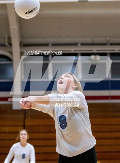 Thumbnail 2 in Triton @ Terry Sanford photogallery.