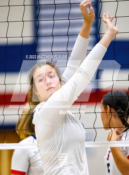 Thumbnail 2 in Triton @ Terry Sanford photogallery.