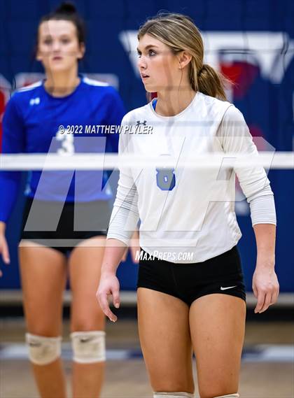 Thumbnail 1 in Triton @ Terry Sanford photogallery.