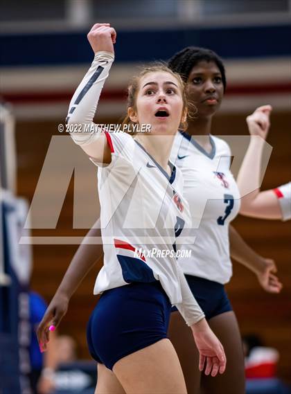 Thumbnail 3 in Triton @ Terry Sanford photogallery.
