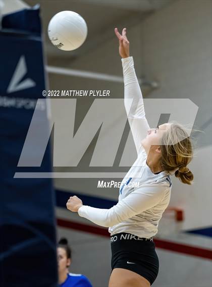 Thumbnail 2 in Triton @ Terry Sanford photogallery.
