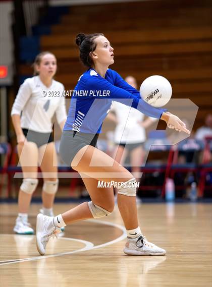 Thumbnail 1 in Triton @ Terry Sanford photogallery.