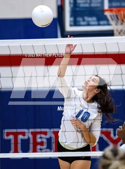 Thumbnail 1 in Triton @ Terry Sanford photogallery.