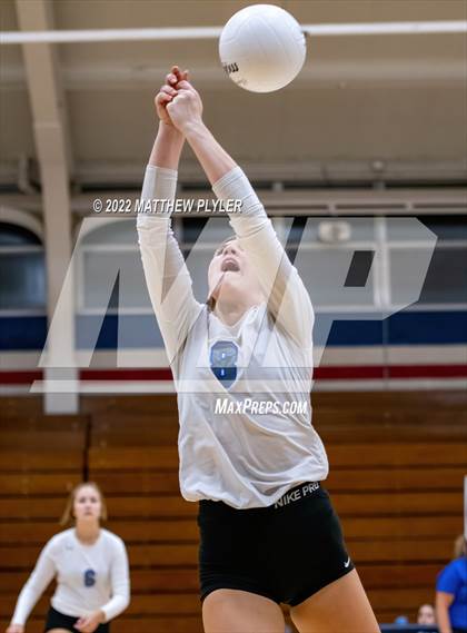 Thumbnail 3 in Triton @ Terry Sanford photogallery.