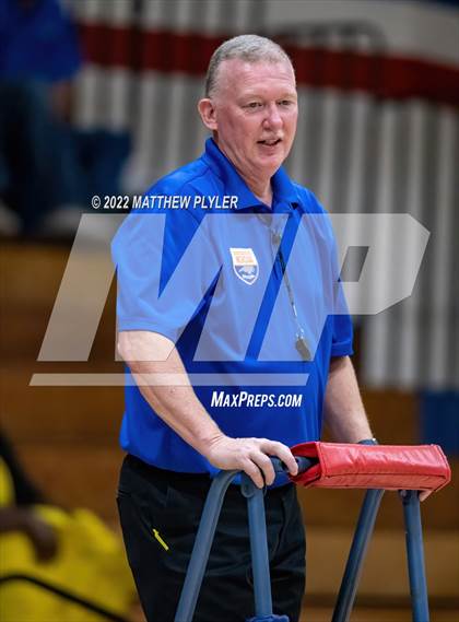 Thumbnail 1 in Triton @ Terry Sanford photogallery.