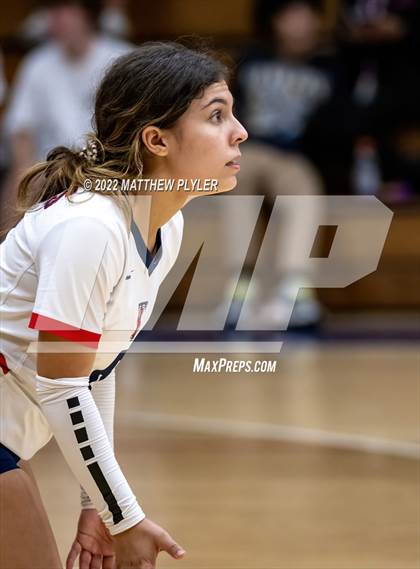 Thumbnail 1 in Triton @ Terry Sanford photogallery.