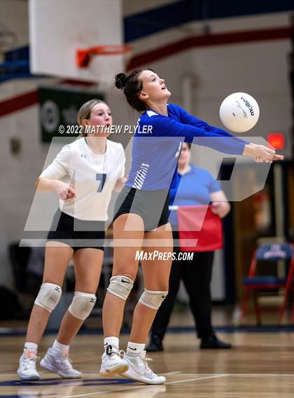 Thumbnail 1 in Triton @ Terry Sanford photogallery.