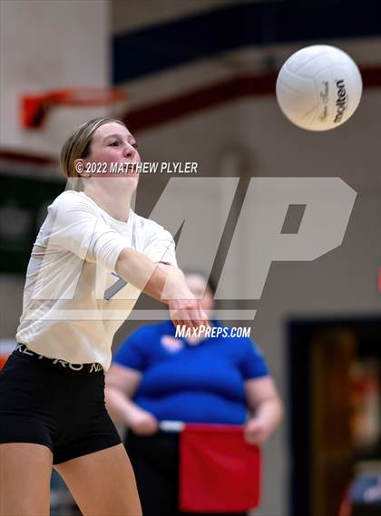 Thumbnail 2 in Triton @ Terry Sanford photogallery.