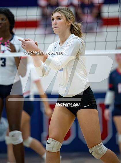 Thumbnail 1 in Triton @ Terry Sanford photogallery.