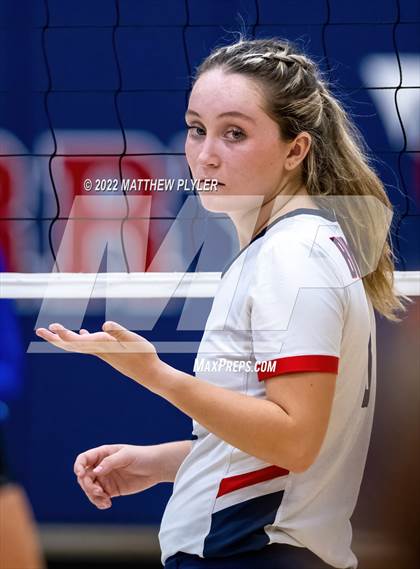 Thumbnail 1 in Triton @ Terry Sanford photogallery.