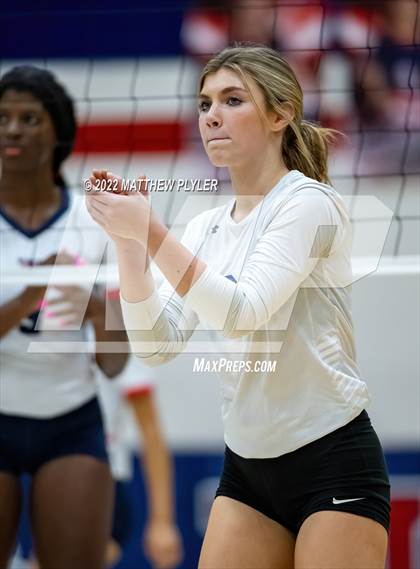 Thumbnail 2 in Triton @ Terry Sanford photogallery.