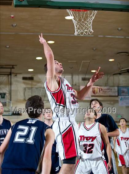 Thumbnail 3 in Troy vs Northwood (Santa Barbara Holiday Classic) photogallery.