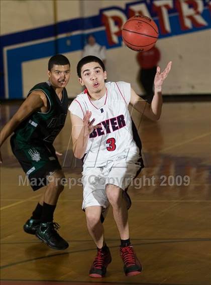 Thumbnail 3 in Pitman @ Beyer photogallery.