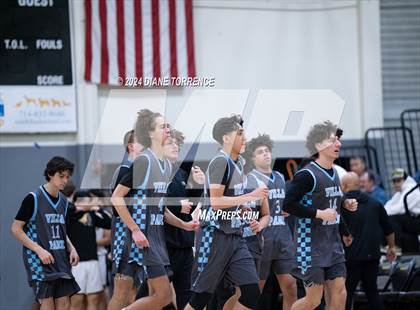 Thumbnail 1 in Villa Park @ Foothill photogallery.