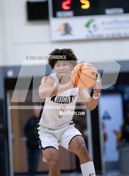 Thumbnail 1 in Villa Park @ Foothill photogallery.