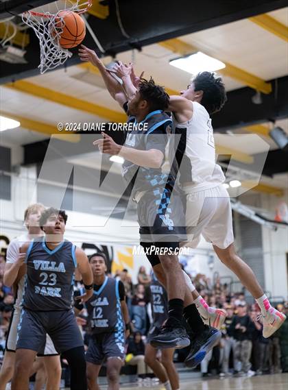 Thumbnail 3 in Villa Park @ Foothill photogallery.