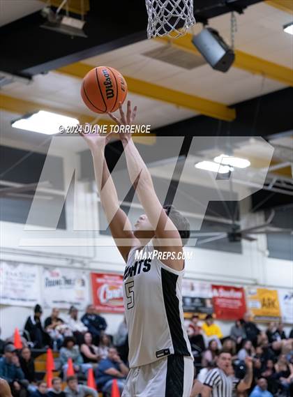 Thumbnail 1 in Villa Park @ Foothill photogallery.