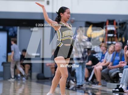 Thumbnail 1 in Villa Park @ Foothill photogallery.