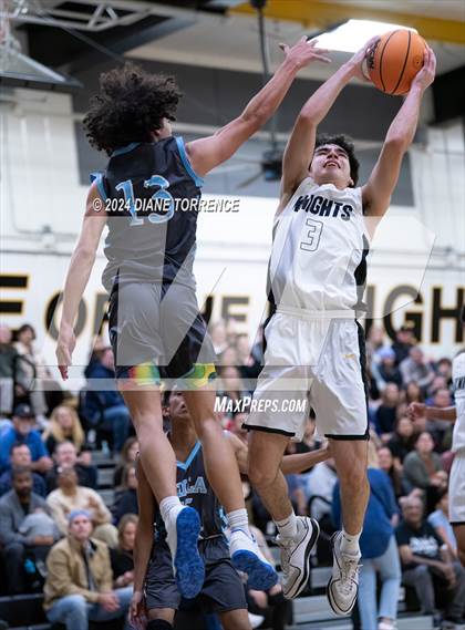 Thumbnail 3 in Villa Park @ Foothill photogallery.