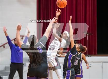 Thumbnail 1 in Hahnville @ E.D. White photogallery.