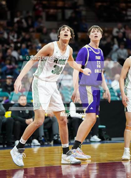 Thumbnail 3 in Fossil Ridge vs Fort Collins (CHSAA Boys 6A Great 8) photogallery.
