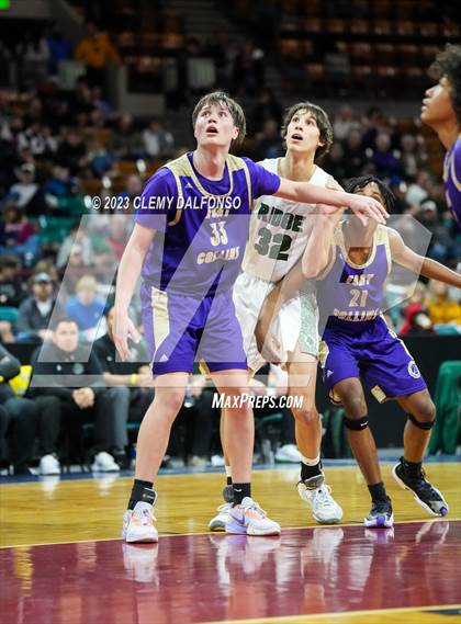 Thumbnail 1 in Fossil Ridge vs Fort Collins (CHSAA Boys 6A Great 8) photogallery.