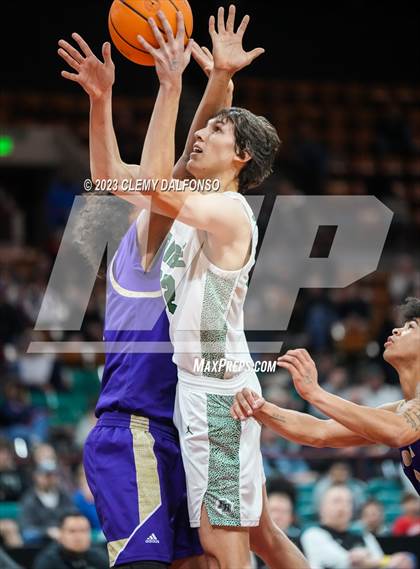 Thumbnail 2 in Fossil Ridge vs Fort Collins (CHSAA Boys 6A Great 8) photogallery.