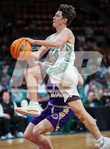 Thumbnail 1 in Fossil Ridge vs Fort Collins (CHSAA Boys 6A Great 8) photogallery.