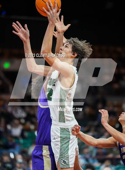 Thumbnail 3 in Fossil Ridge vs Fort Collins (CHSAA Boys 6A Great 8) photogallery.