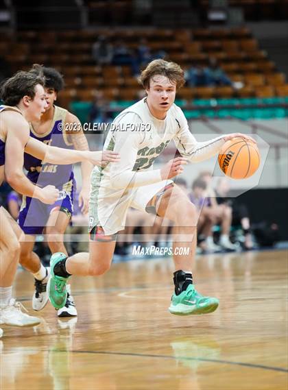 Thumbnail 3 in Fossil Ridge vs Fort Collins (CHSAA Boys 6A Great 8) photogallery.