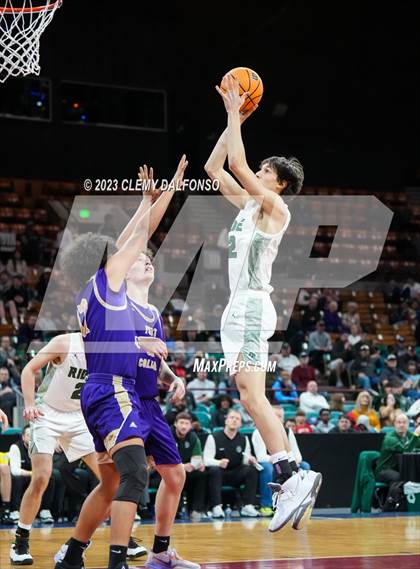 Thumbnail 1 in Fossil Ridge vs Fort Collins (CHSAA Boys 6A Great 8) photogallery.