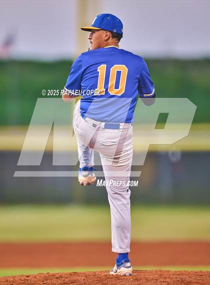 Thumbnail 3 in Milby @ Galena Park photogallery.