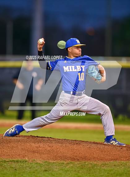 Thumbnail 3 in Milby @ Galena Park photogallery.