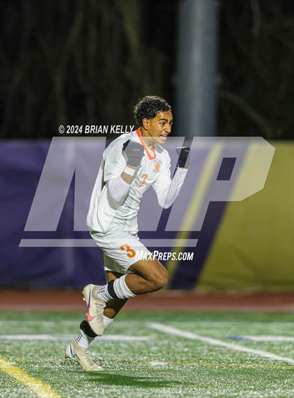 Thumbnail 1 in St. John's vs Newton North (MIAA Division 1 Final) photogallery.