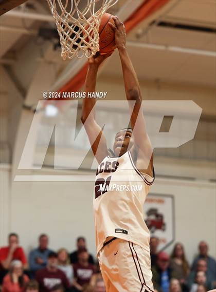 Thumbnail 1 in Lower Merion vs Radnor photogallery.
