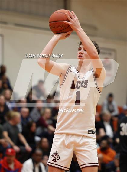 Thumbnail 1 in Lower Merion vs Radnor photogallery.