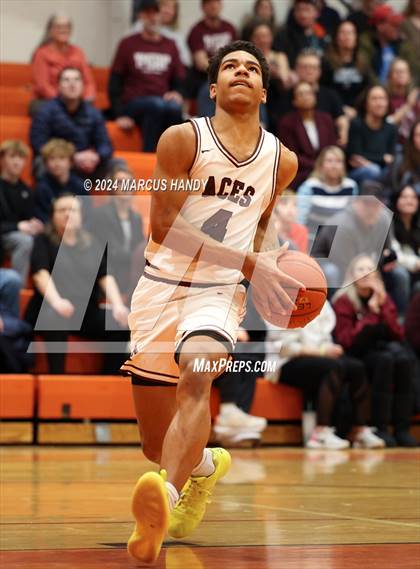 Thumbnail 1 in Lower Merion vs Radnor photogallery.