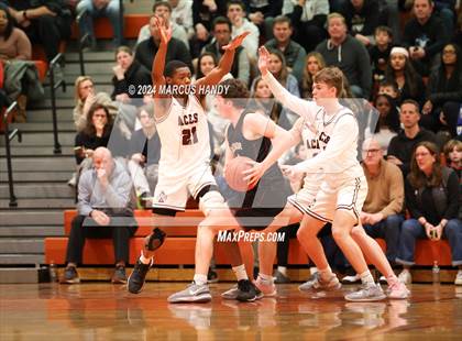 Thumbnail 1 in Lower Merion vs Radnor photogallery.