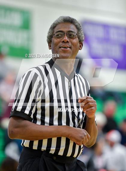 Thumbnail 3 in Lowry vs. Dayton (NIAA 3A Northern Quarterfinals) photogallery.