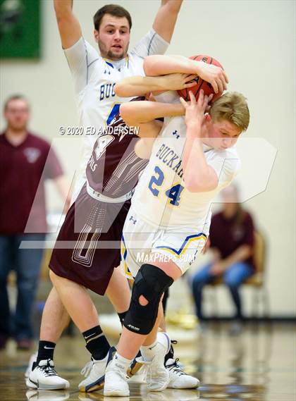 Thumbnail 2 in Lowry vs. Dayton (NIAA 3A Northern Quarterfinals) photogallery.