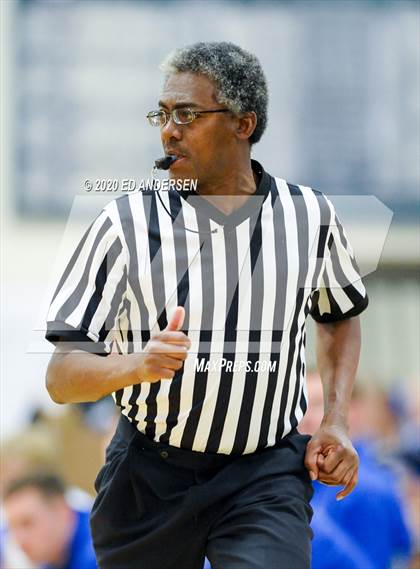 Thumbnail 2 in Lowry vs. Dayton (NIAA 3A Northern Quarterfinals) photogallery.