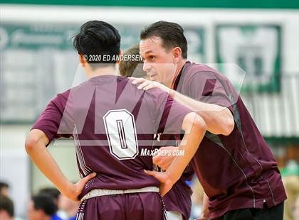 Thumbnail 1 in Lowry vs. Dayton (NIAA 3A Northern Quarterfinals) photogallery.
