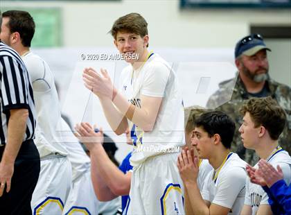 Thumbnail 2 in Lowry vs. Dayton (NIAA 3A Northern Quarterfinals) photogallery.