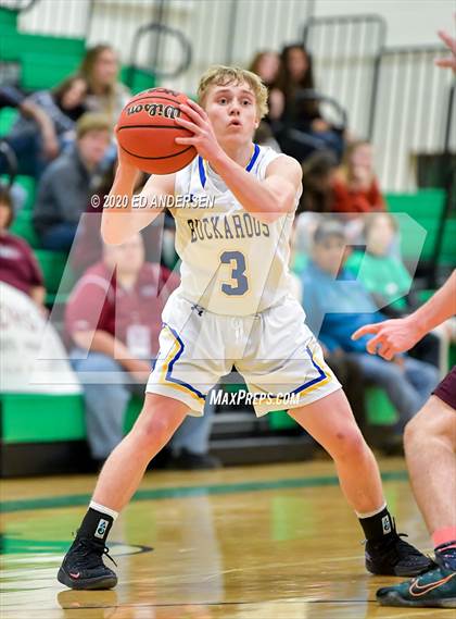 Thumbnail 3 in Lowry vs. Dayton (NIAA 3A Northern Quarterfinals) photogallery.