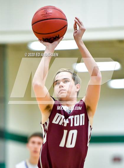 Thumbnail 1 in Lowry vs. Dayton (NIAA 3A Northern Quarterfinals) photogallery.