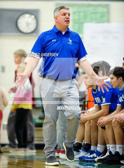 Thumbnail 3 in Lowry vs. Dayton (NIAA 3A Northern Quarterfinals) photogallery.