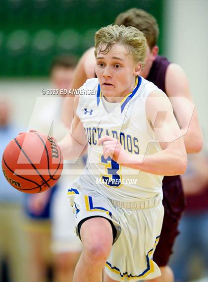 Thumbnail 3 in Lowry vs. Dayton (NIAA 3A Northern Quarterfinals) photogallery.