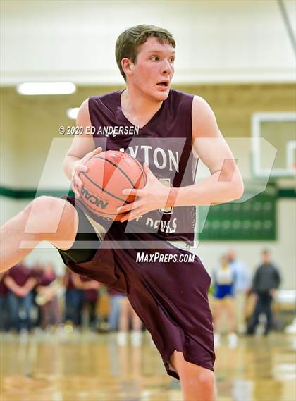 Thumbnail 2 in Lowry vs. Dayton (NIAA 3A Northern Quarterfinals) photogallery.